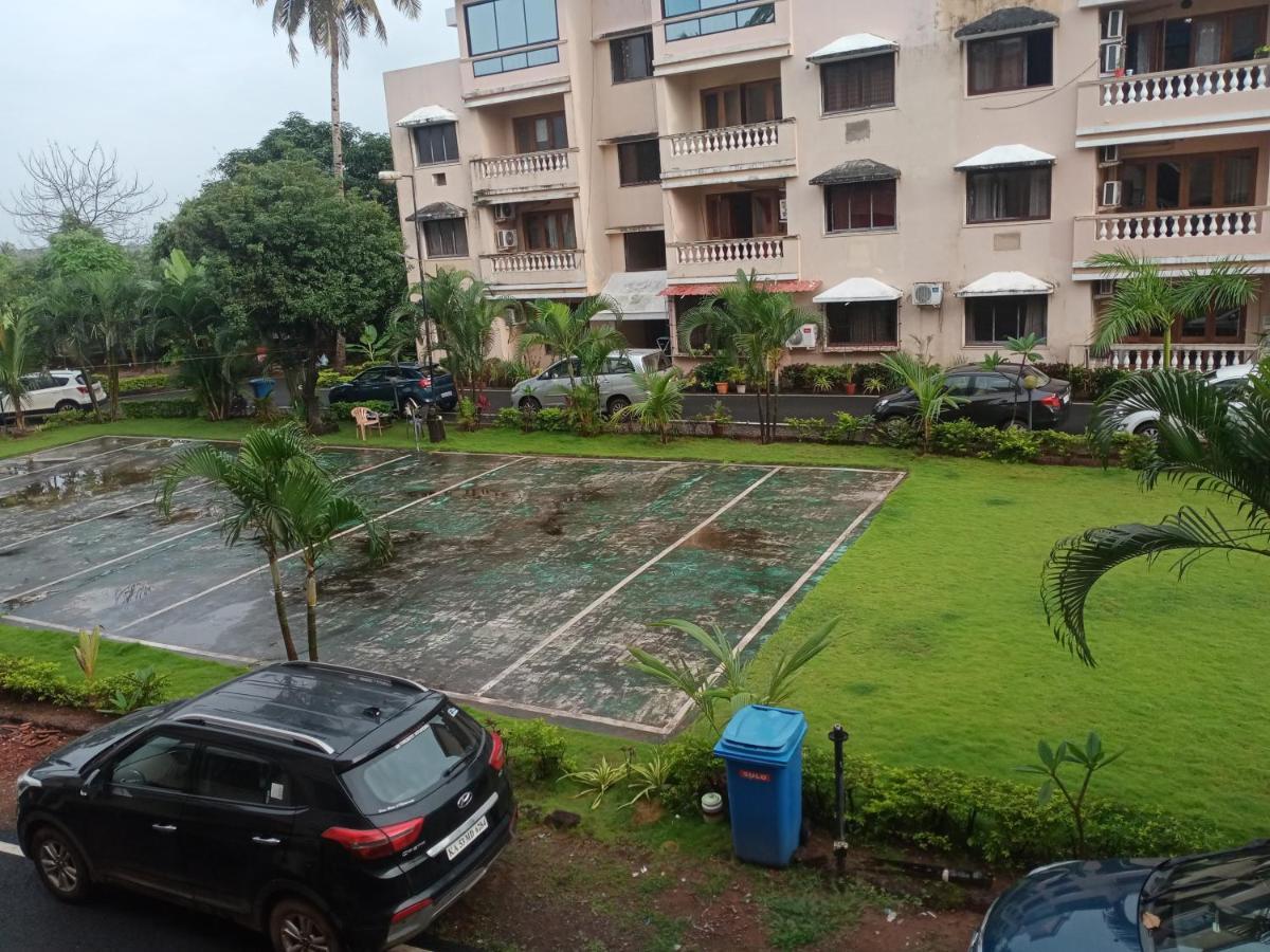Coconut Grove Holiday Apartment バーカ エクステリア 写真